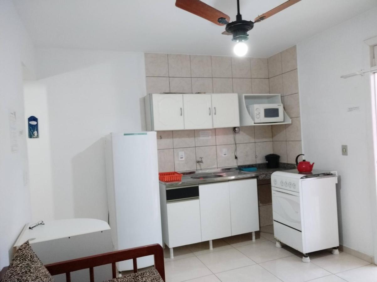 Residencial Praia Bombas Бомбіняс Екстер'єр фото