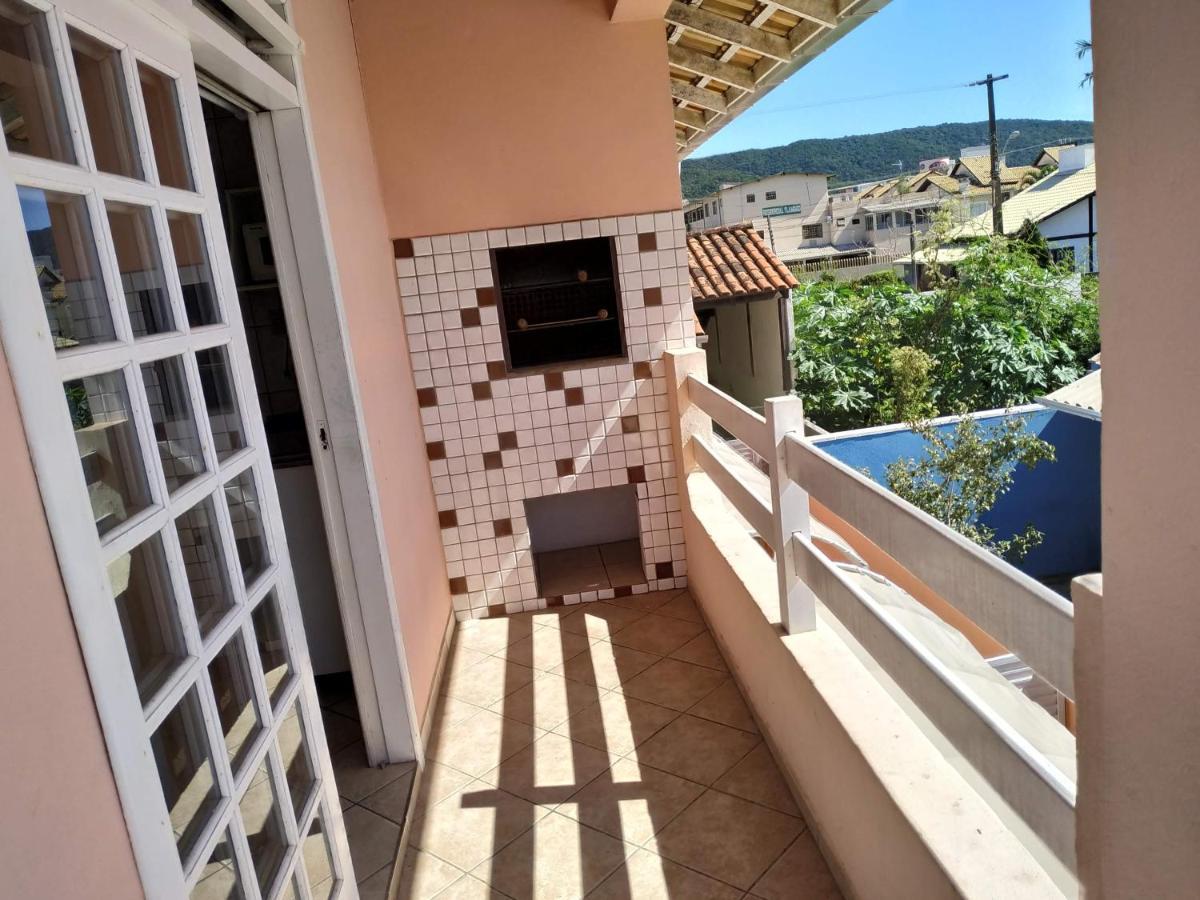 Residencial Praia Bombas Бомбіняс Екстер'єр фото